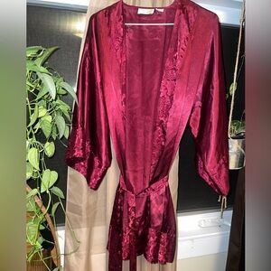 Vintage Victoria's Secret Gold Label burgundy Satin Robe Intimates lingerie OS